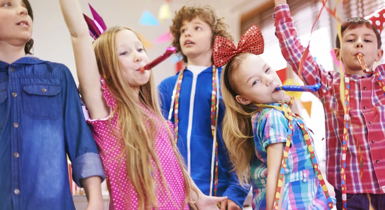 W co się ubrać na dyskotekę szkolną, aby czuć się swobodnie i stylowo