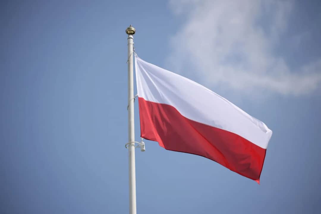 Zielony Biały Czerwony Flaga: Co oznacza kolorystyka tej flagi?