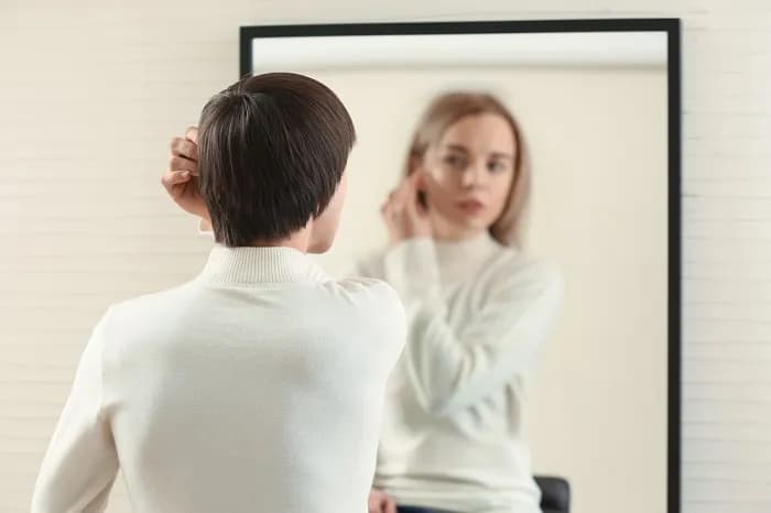Co oznacza być cispłciowym? Definicja i zrozumienie tego pojęcia