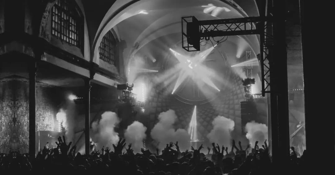 Zobacz najnowsze zdjęcia z klubu HaH Poznań: atmosfera i wnętrza lokalu