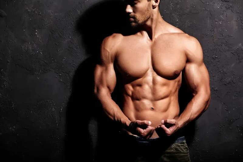 Jaka sylwetka podoba się kobietom? Odkryj, co naprawdę przyciąga