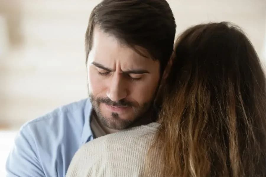 Jak żyć po zdradzie żony - kroki do emocjonalnego uzdrowienia