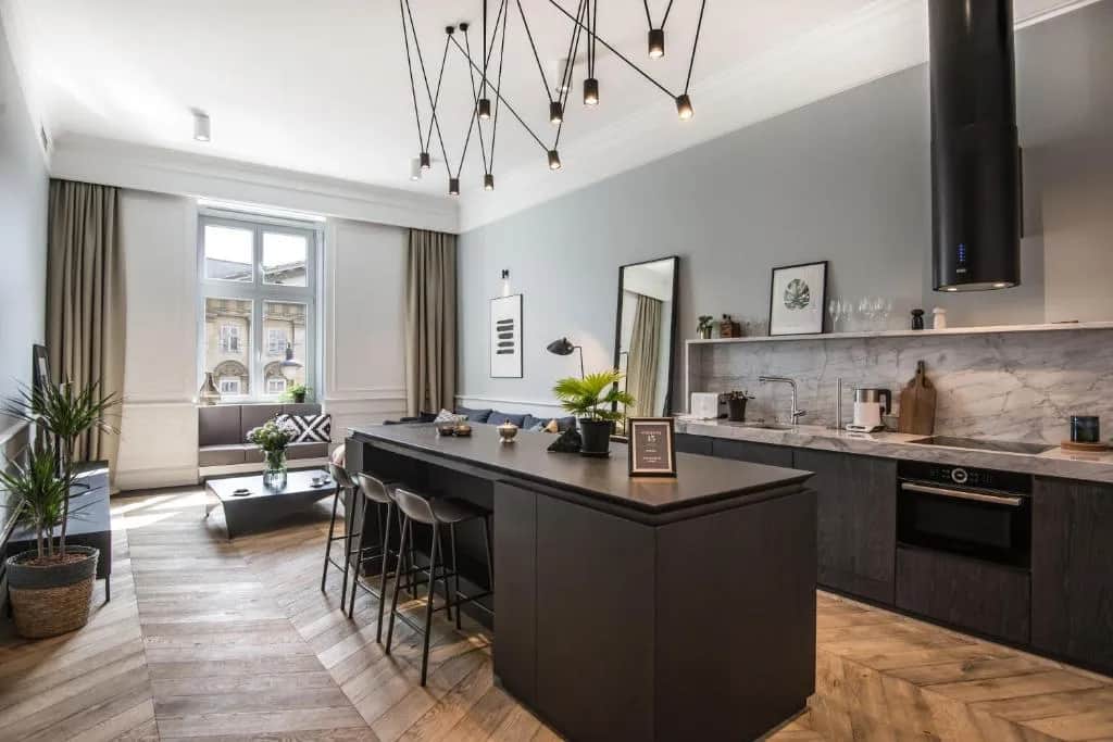 Stradom 15 Apartments: Luksusowy pobyt z widokiem na Wawel