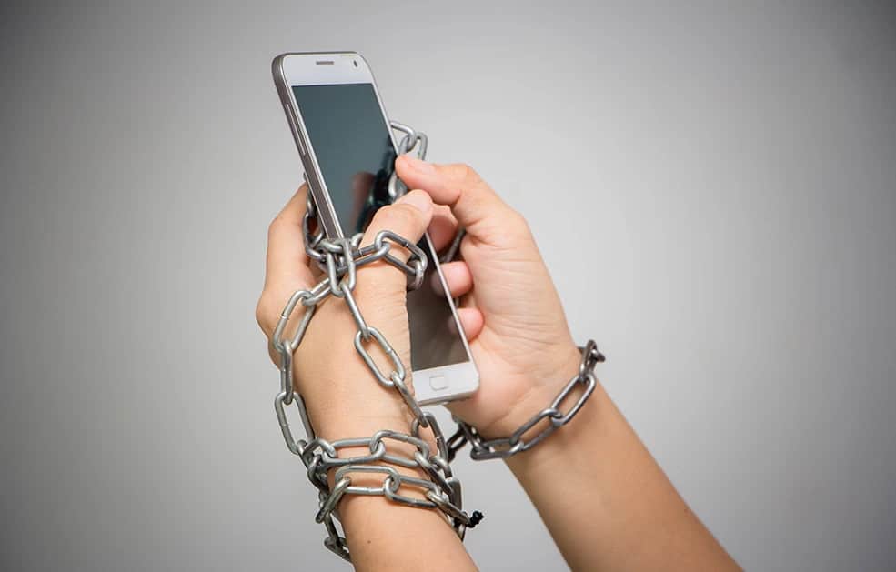 Czy urządzenia mobilne prowadzą do uzależnień?