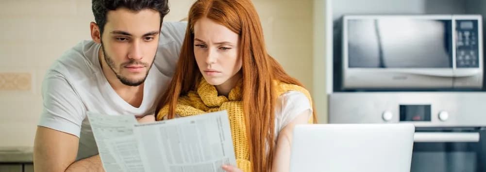 Czy długi męża przechodzą na żonę? Sprawdź, co musisz wiedzieć