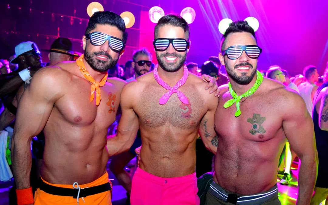 Gey Party: Fenomen Społeczności LGBT w Świecie Muzyki i Tańca